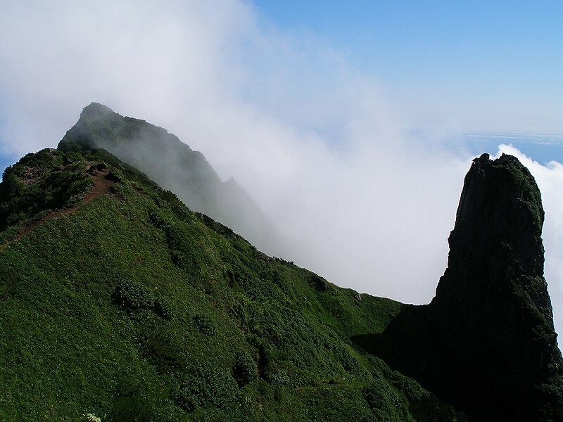 File:Mt. Rishiri peak.JPG