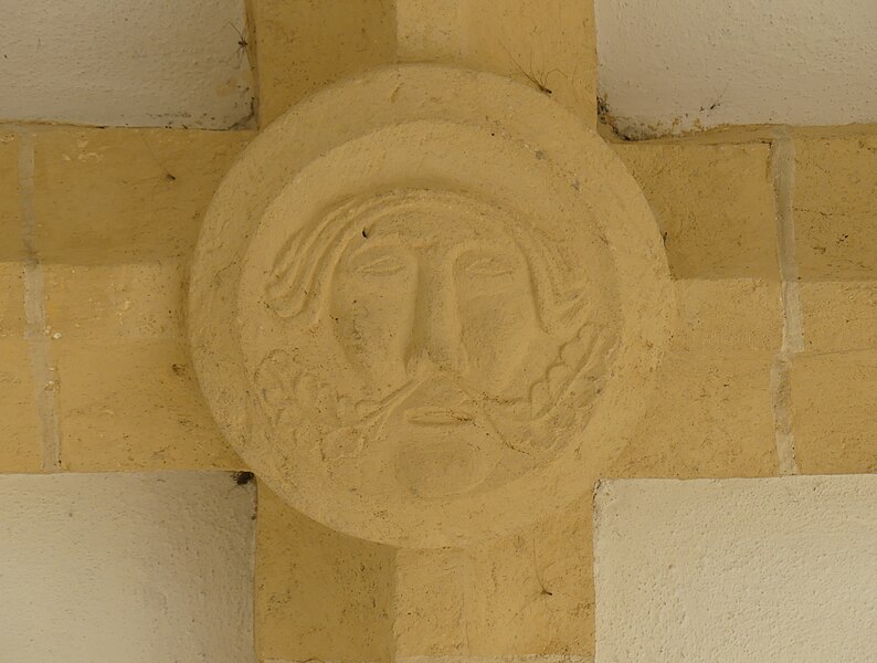 File:Mysterious-FoliateMask Chapel-Ligerz-Gleresse-Switzerland RomanDeckert08032021.jpg