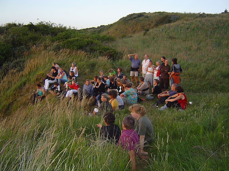 File:Naturen bliver brugt flittigt på Livø.jpg