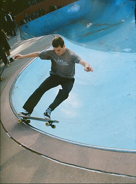 File:Nicholas Deconie frontside five-0 at Millennium Skate Park, Owl's Head Park.jpg