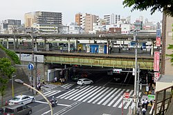 Bahnhof Nishi-Nippori