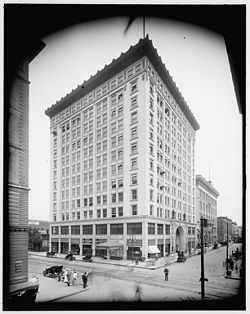 Ohio Building, Toledo, Ohio.jpg