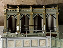Olmstads kyrka organ2.jpg
