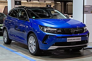 <span class="mw-page-title-main">Opel Grandland</span> Compact Crossover SUV