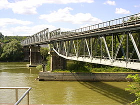 Railway bridge west (Danube)