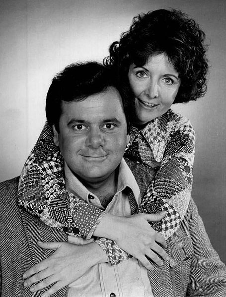 File:Paul Sorvino Mitzi Hoag We'll Get By 1975.JPG