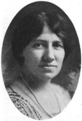 Paula Laddey, Newark suffragist, admitted to bar in 1913