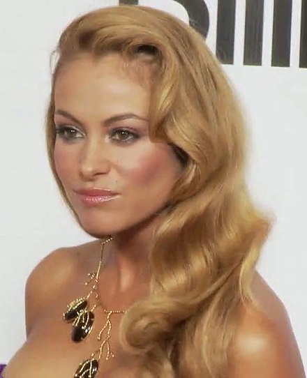 Paulina on the red carpet at the 2009 Latin Billboard Awards