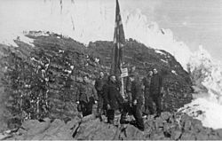 The Norwegian flag was raised at Framnæsodden in Sandefjord Cove on Antarctica's Peter I Island in 1929.[60]