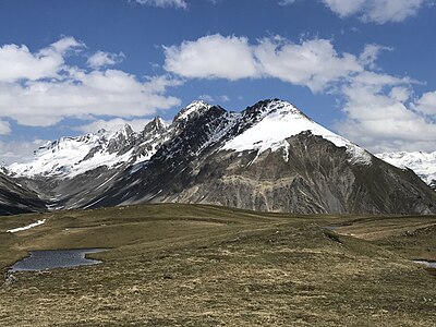 Blick nach Westen zu Piz Prosonch, Piz Valmela, Piz Crealetsch und Piz Ravigliel