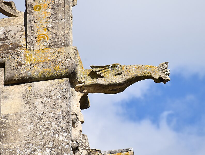 File:Pont-l'Evêque - Eglise Saint-Michel - Gargouille L.jpg