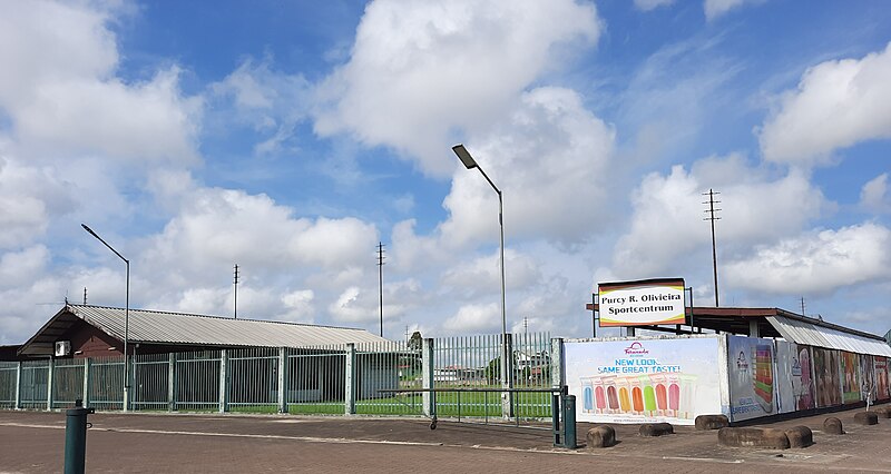 File:Purcy R. Olivieira Sportcentrum, 2.jpg