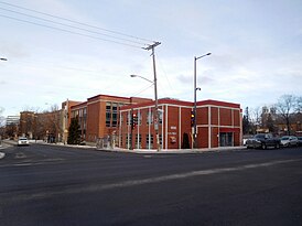 Escuela secundaria de Quebec - 06.jpg