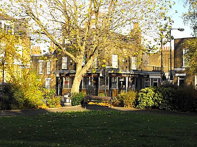 Queen's Head, Stepney