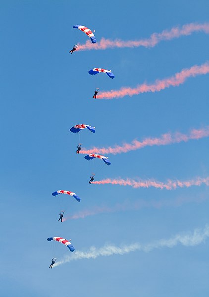 File:RAF Falcons 2 (9010757843).jpg