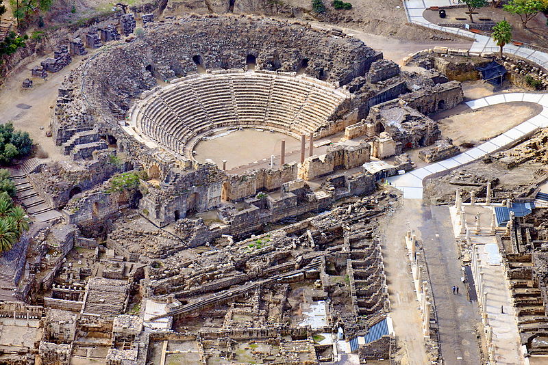 File:ROMAN THEATER BEIT SHE'AN.JPG