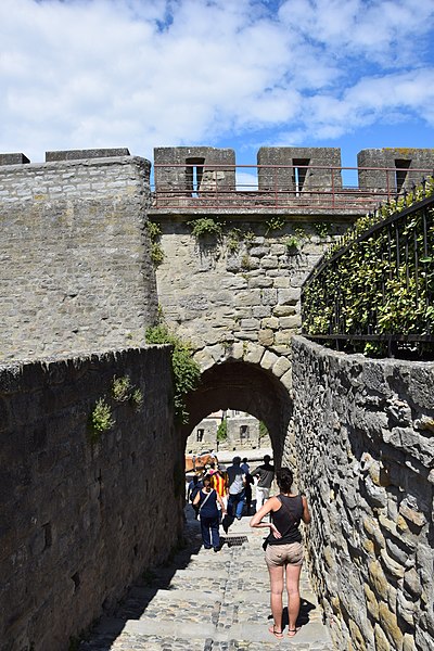 File:Ramparts of the historic fortified city of Carcassone029.JPG