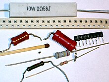 Diferentes tipos de resistencias electrónicas.