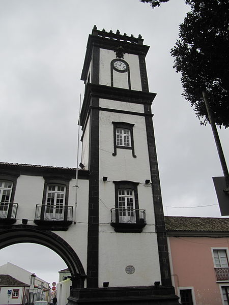 File:Ribeira Grande (13984671206).jpg