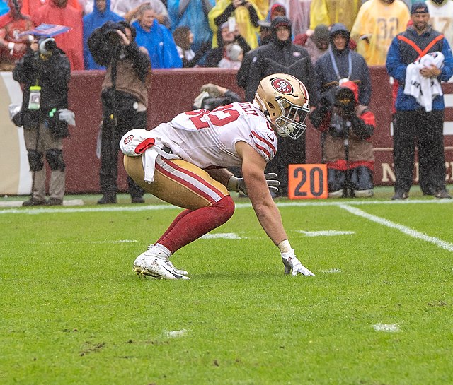 San Francisco 49ers tight end Ross Dwelley (82) during the first