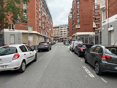 Comment aller à Rue Emile Blemont en transport en commun - A propos de cet endroit