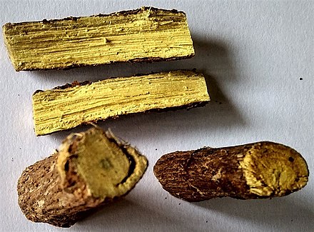 Sections of liquorice root