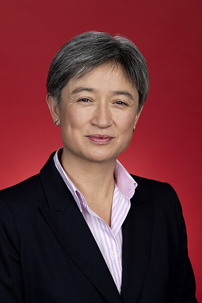 File:Senator Hon Penny Wong Official Portrait.jpg