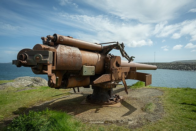 British Second World War naval gun, Skansin fortress, Tórshavn