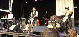 Spoons performing at the 2008 Friendship Festival in Fort Erie, Ontario