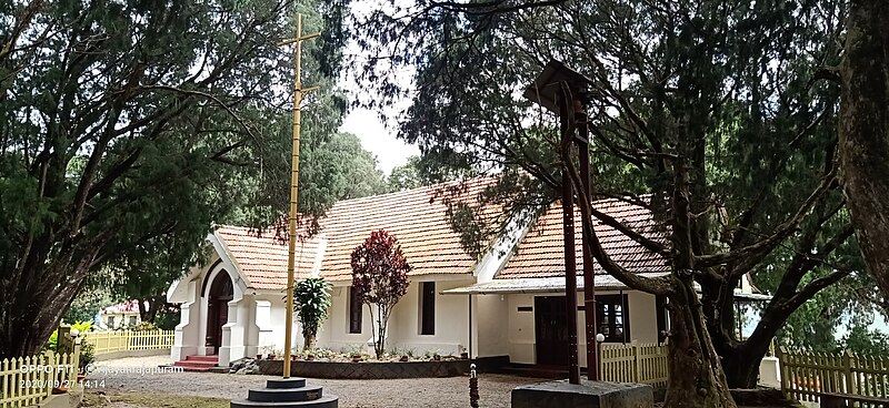 File:St George CSI Church Pallikkunnu Idukki2.jpg