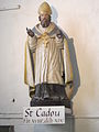 Statue de Saint Cadou exposée dans l'ossuaire de Sizun. Elle provient d'une chapelle désaffectée à l'entour (peut-être Loc-Ildut)