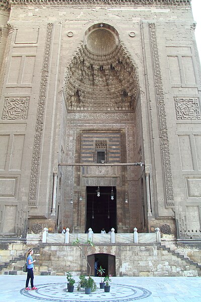 File:Sultan-Hassan-Moschee 2015-11-14h.jpg