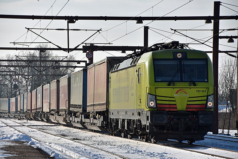 Rail transport - Wikipedia
