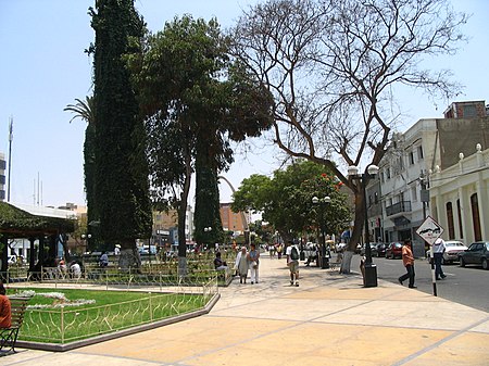 Tacna Plaza de Armas.jpg