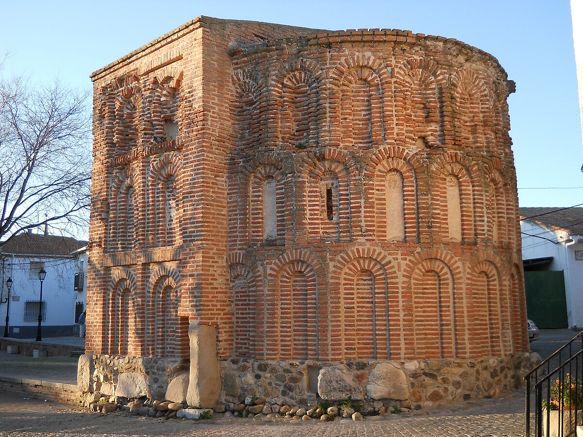 Talamanca de Jarama abside2.JPG