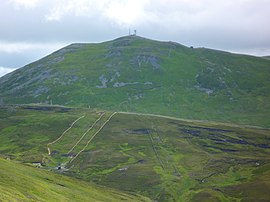 Cairnwell (An Càrn Bhailg) (کوههای Cairngorm ، آبردین شایر ، اسکاتلند) .JPG