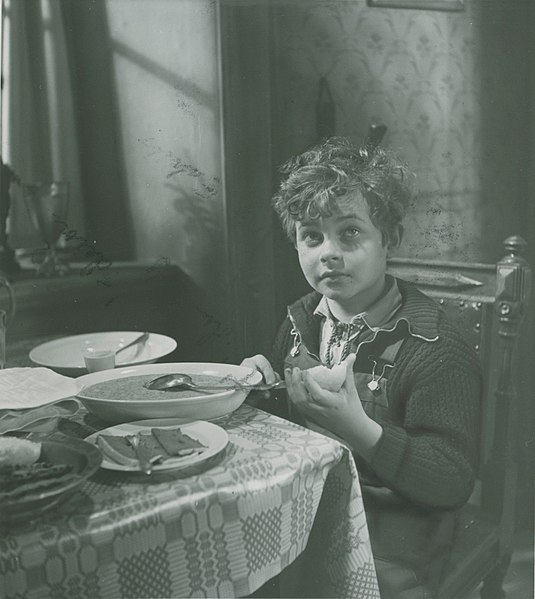 File:Tom Olsson, Göranssons pojke 1941.jpg