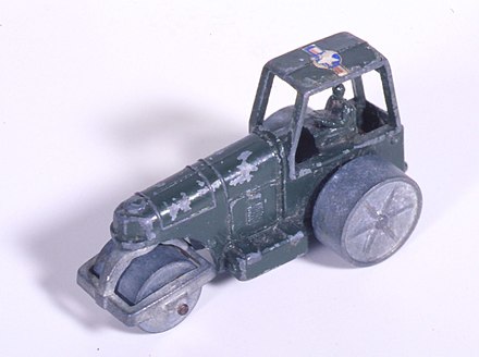 Toy road roller cast from zinc.