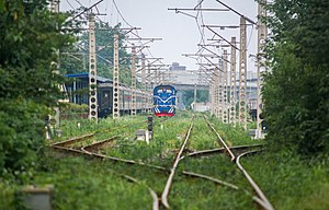 Поезд 8344 на железнодорожном вокзале Цзянъань.jpg