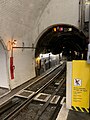 Tunnel dans la station de métro Porte de la Villette (Paris) en septembre 2021.jpg