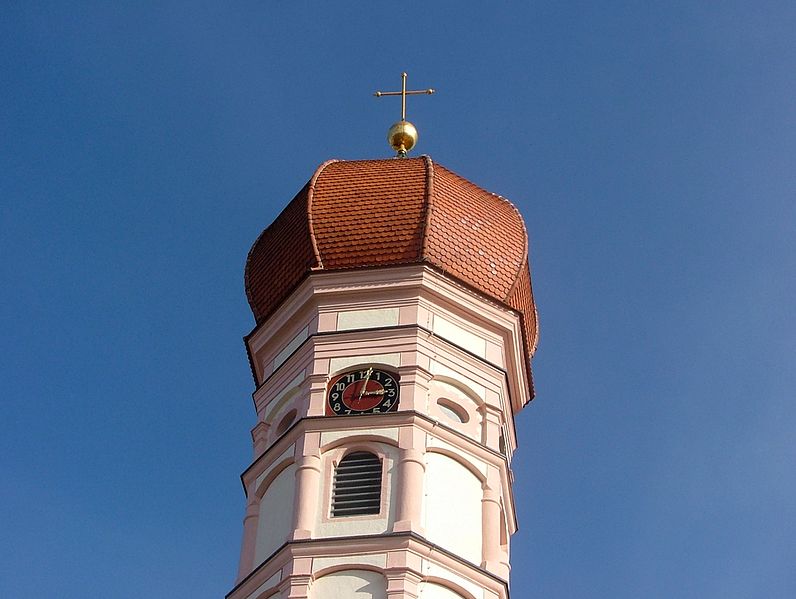 File:Turm - panoramio - Mayer Richard.jpg