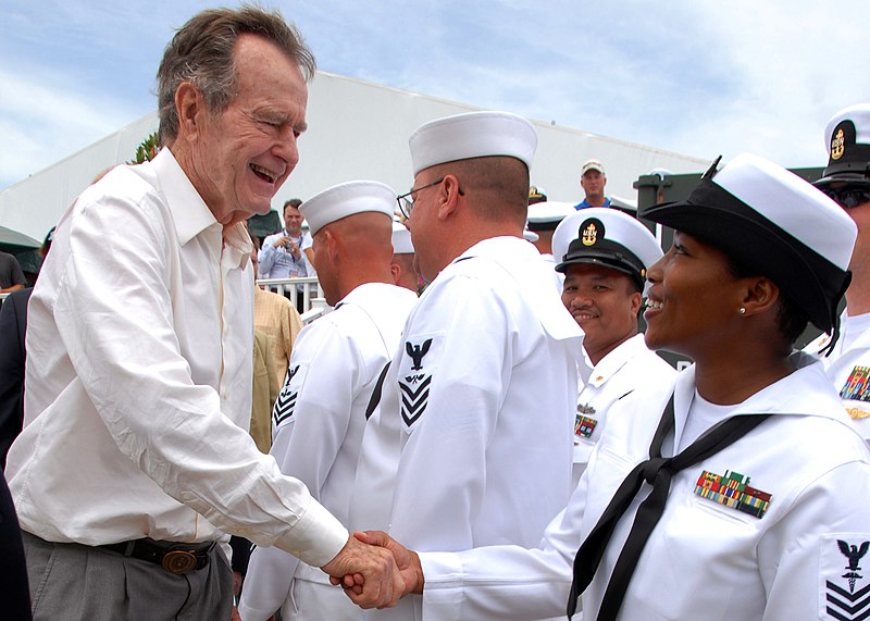 File:US Navy 090506-N-3013W-012 Former President of the United States George H. W. Bush greets sailors from Naval Air Station Jacksonville at the Players Championship at TPC Sawgrass during Military Appreciation Day.jpg