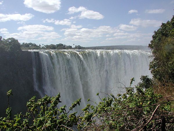 The Victoria Falls. Talks between the territorial governments to explore the idea of federation were held at the nearby Victoria Falls Hotel in 1963.