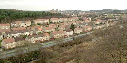 View over the Lyoncross Road area from Crookston Castle, 2005