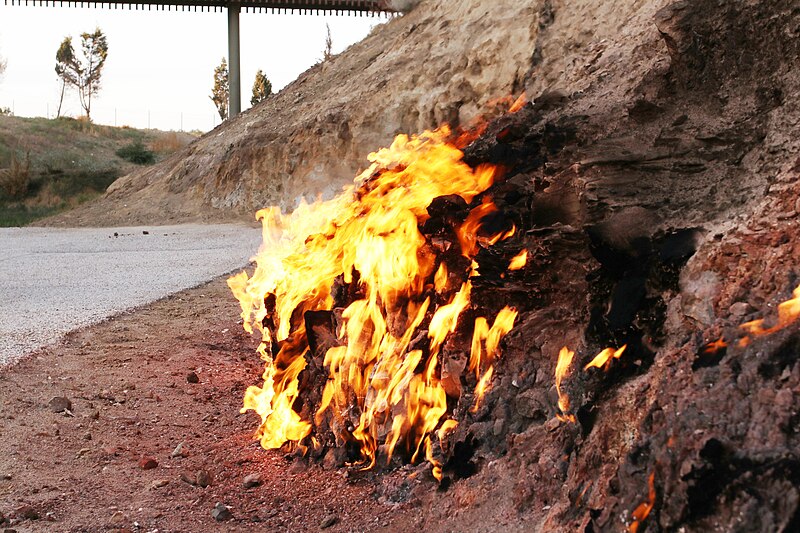 File:Yanar Dag in September 2019 (9).jpg