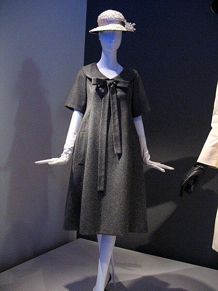 File:Yves St Laurent early gown deYoung Museum San Francisco.jpg