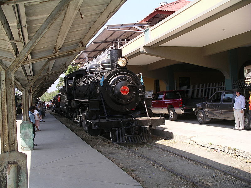 File:Zacapa Station.JPG