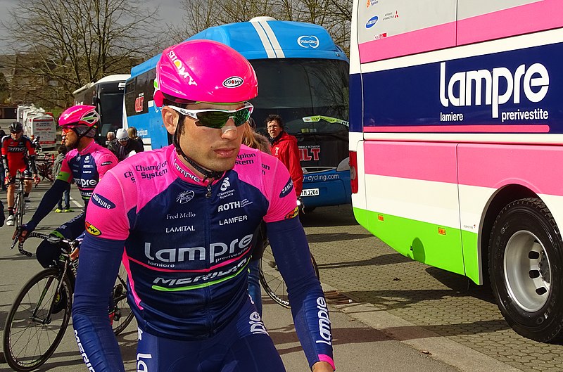 File:Zottegem - Driedaagse van De Panne-Koksijde, etappe 2, 1 april 2015, vertrek (A101).JPG