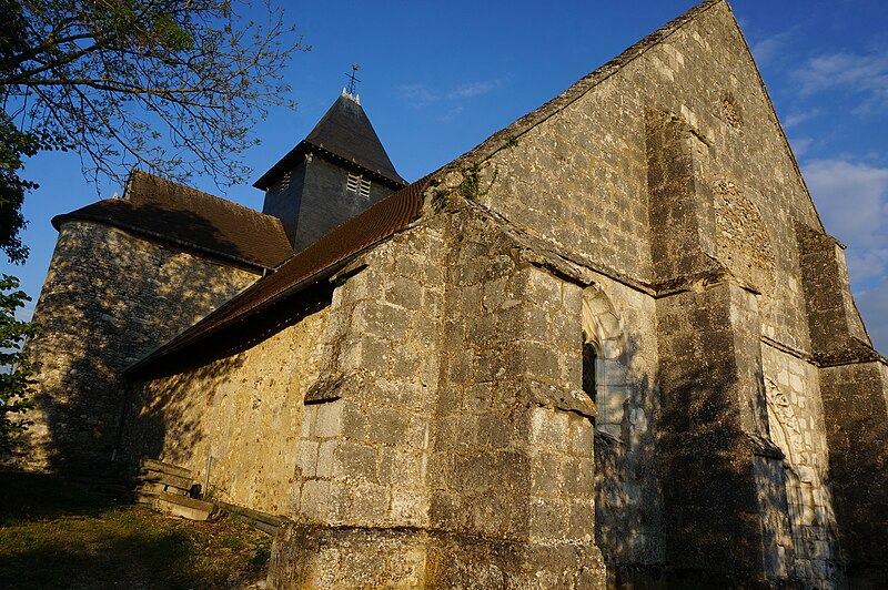 File:Église Beaunay 03400.JPG