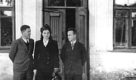 Харитон Бородай (крайний справа) в Каменце-Подольском в 1942 году